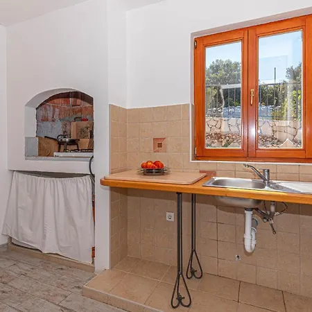 Dom wakacyjny On Island Kaprije *